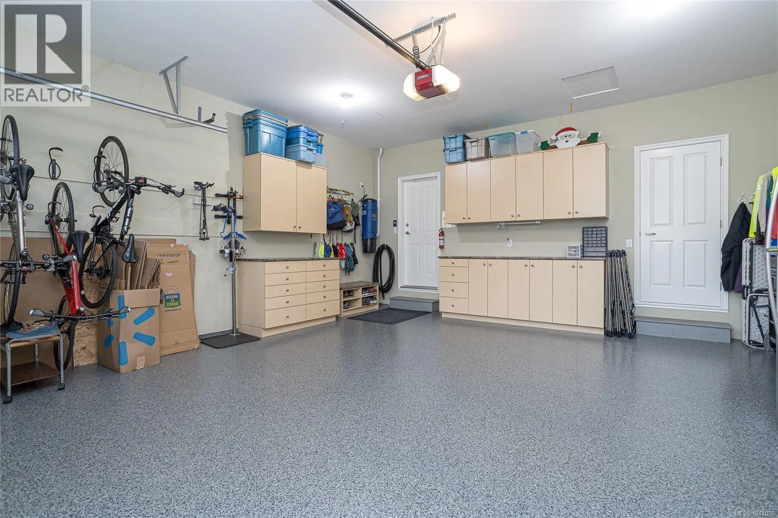 1384 Cape Cod Dr
