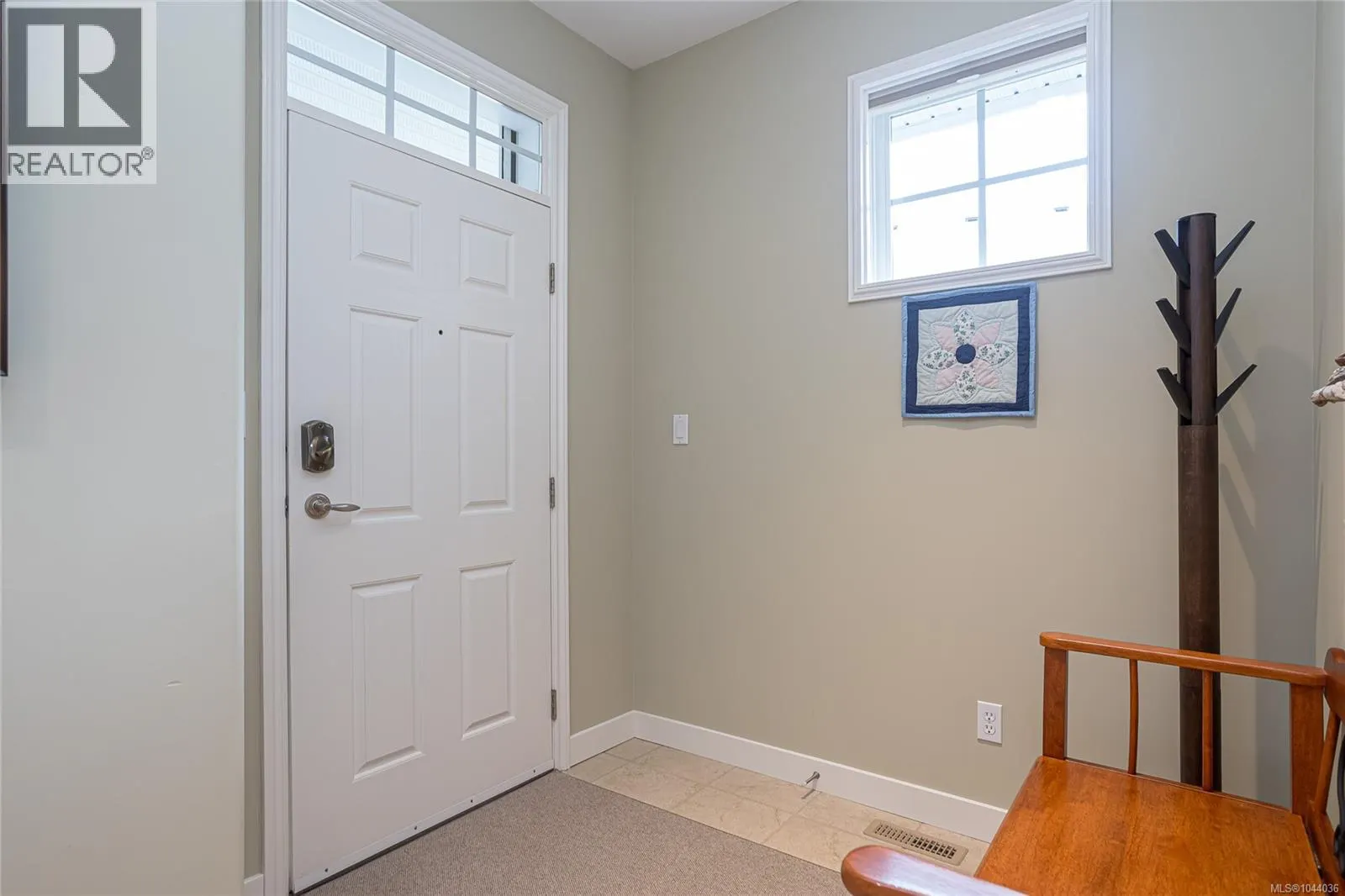 1384 Cape Cod Dr