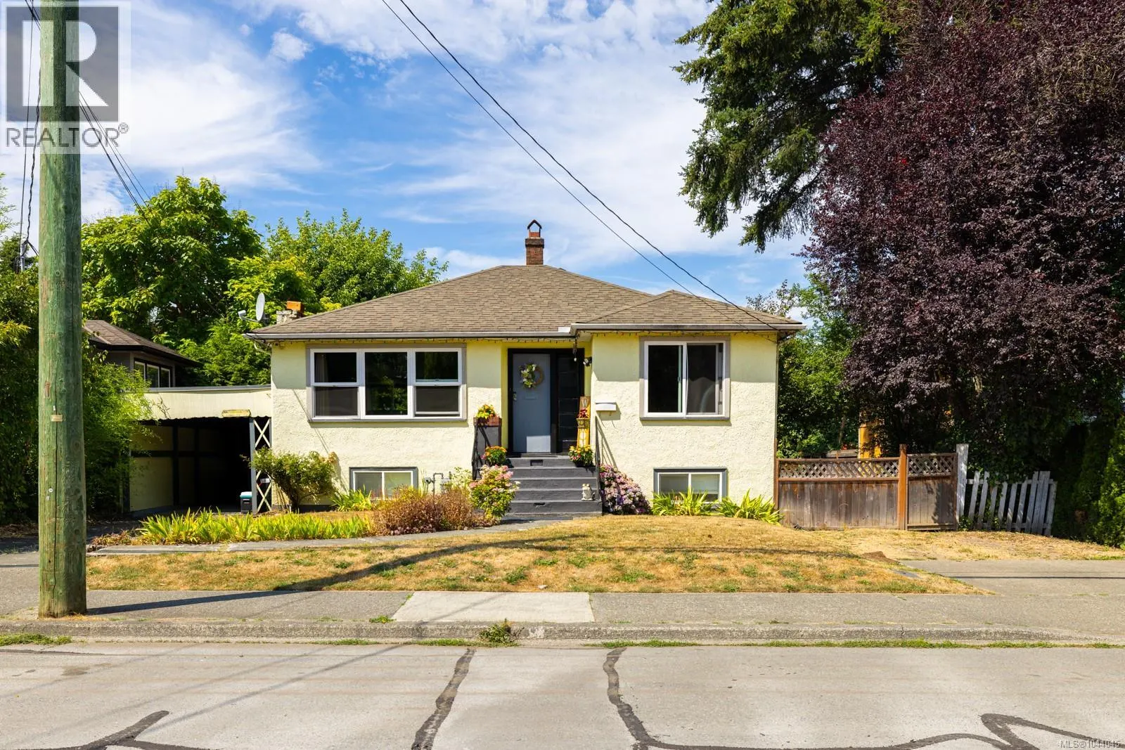 461 Howard Ave