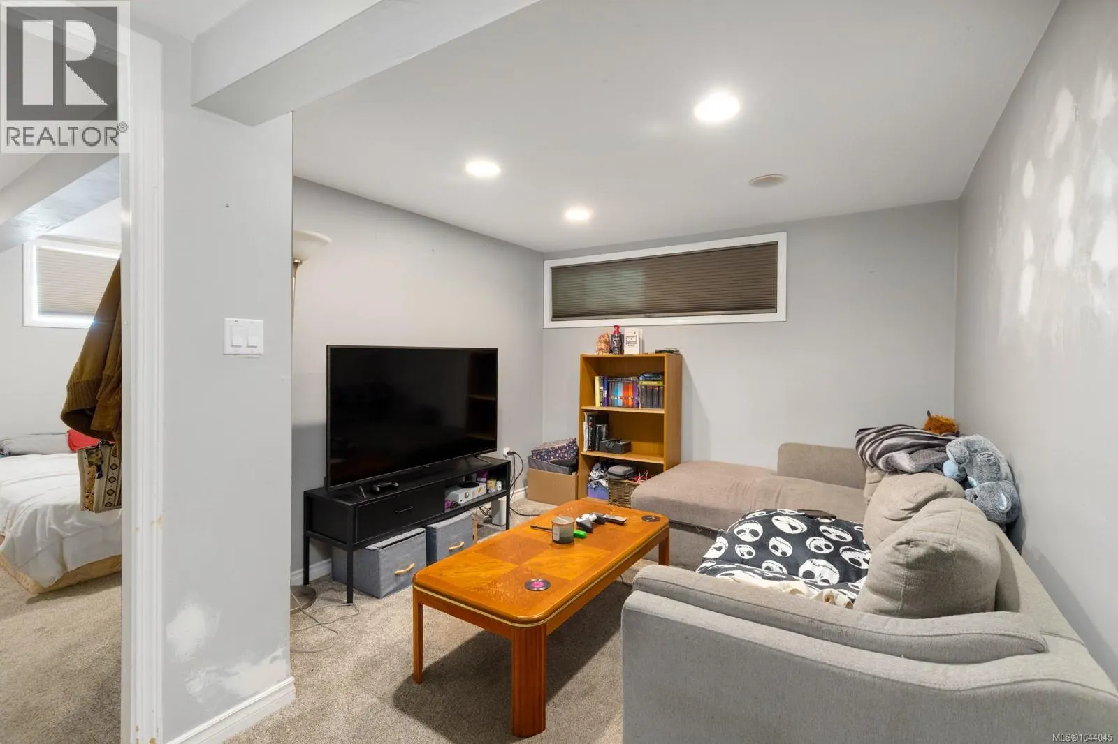 461 Howard Ave