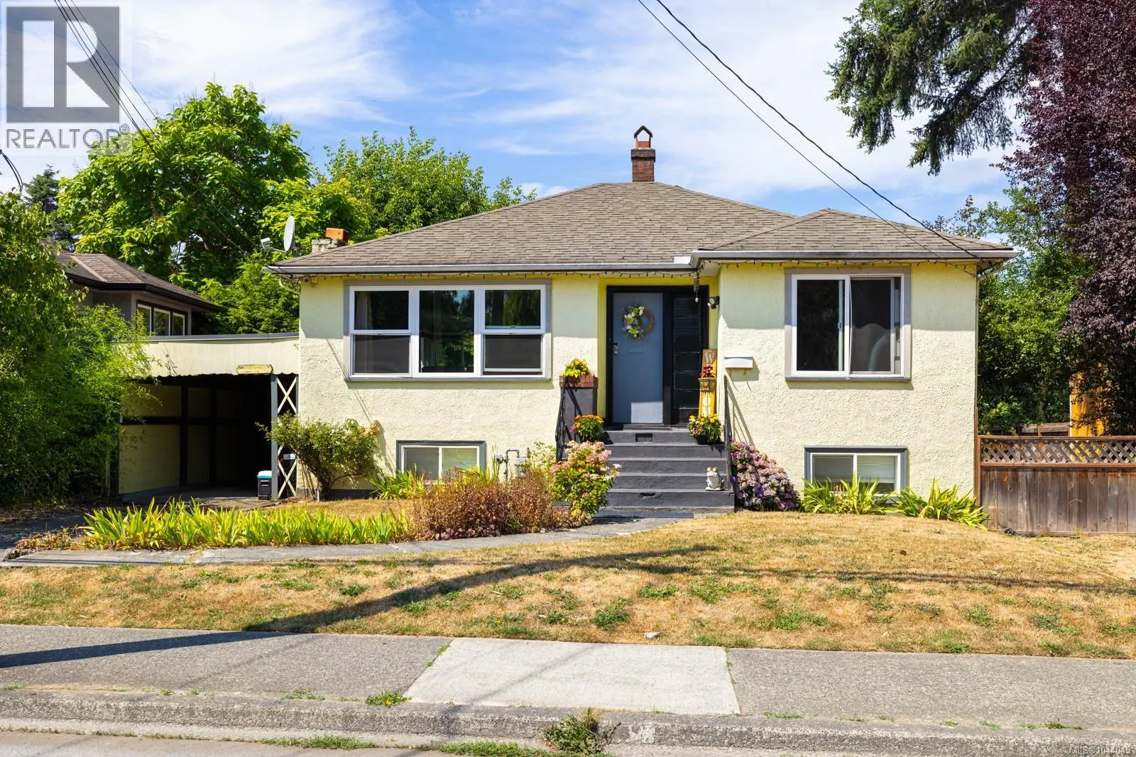 461 Howard Ave