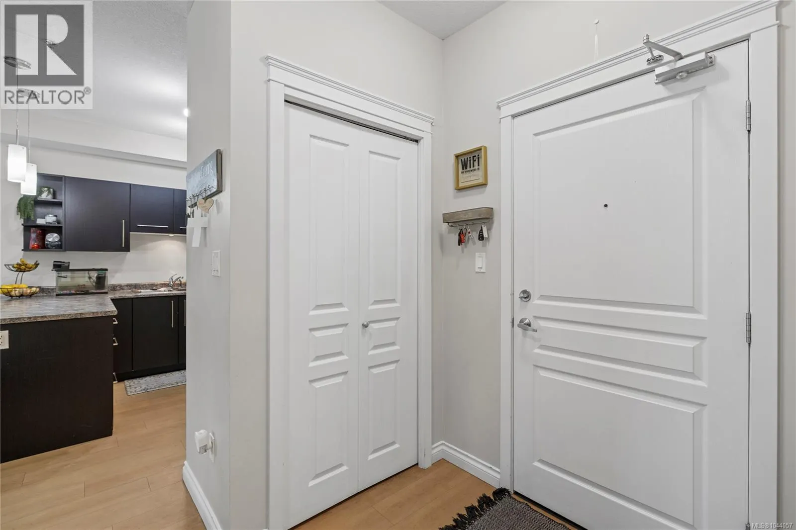 204 2117 Meredith Rd