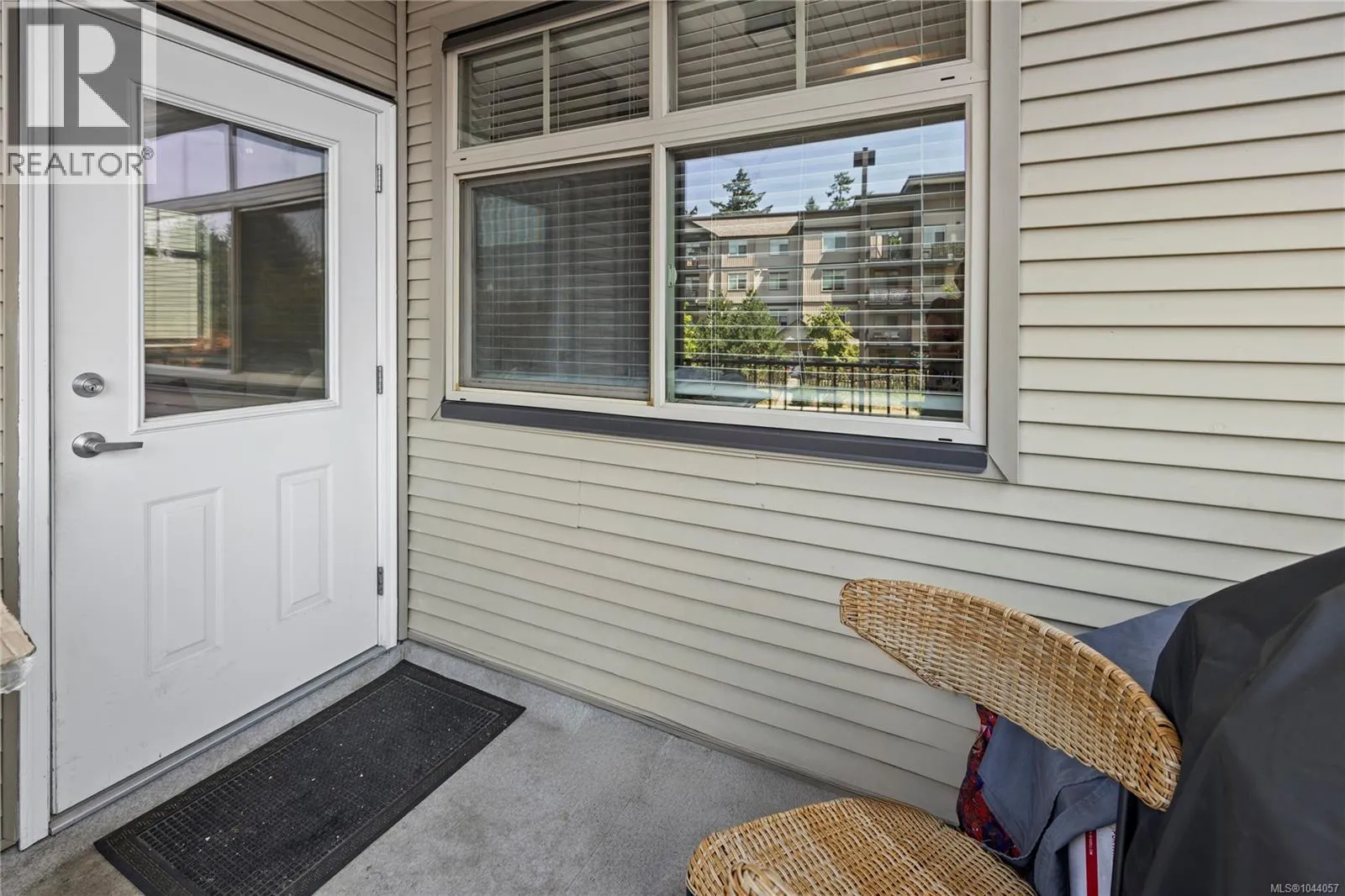 204 2117 Meredith Rd