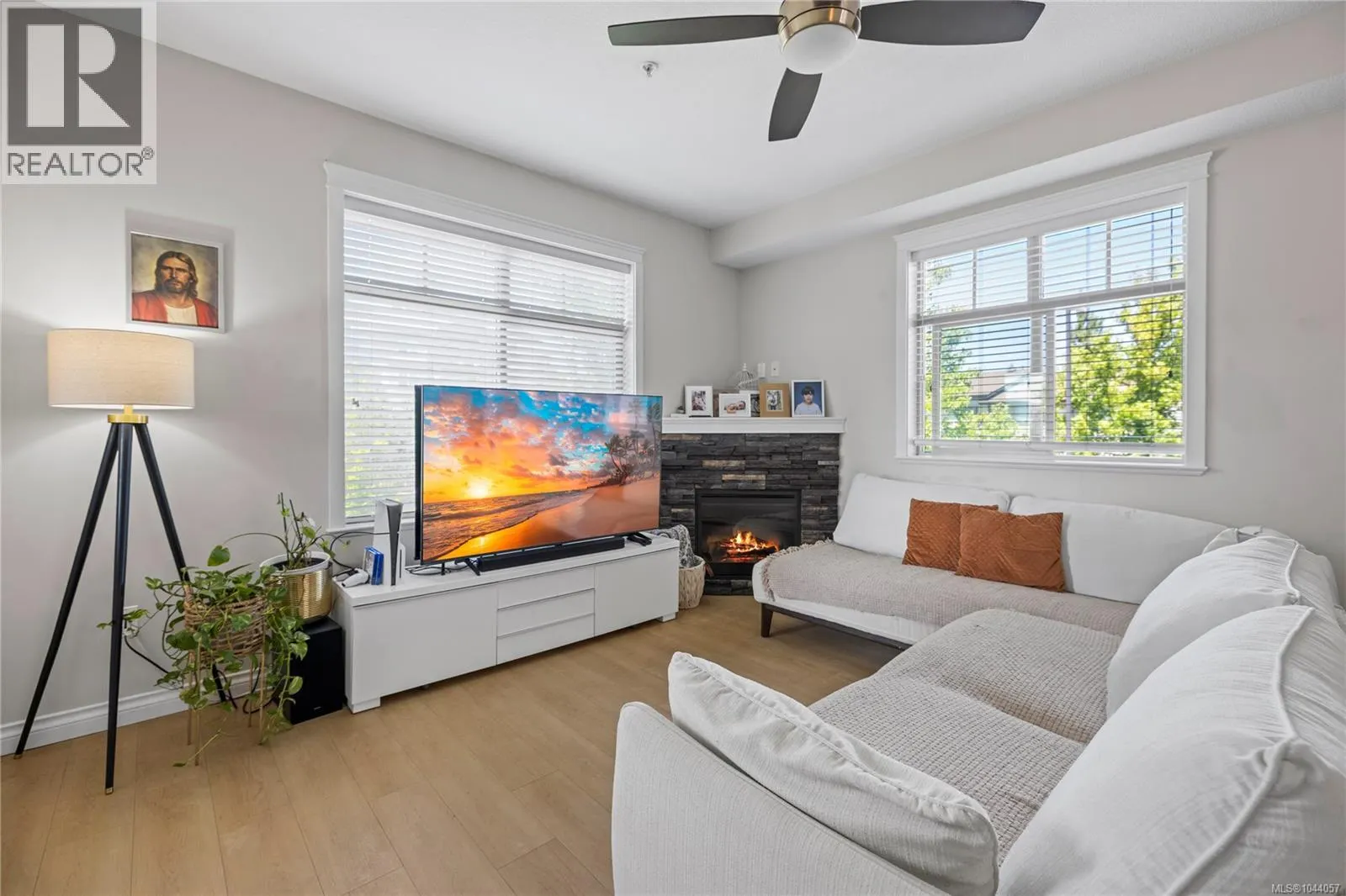 204 2117 Meredith Rd