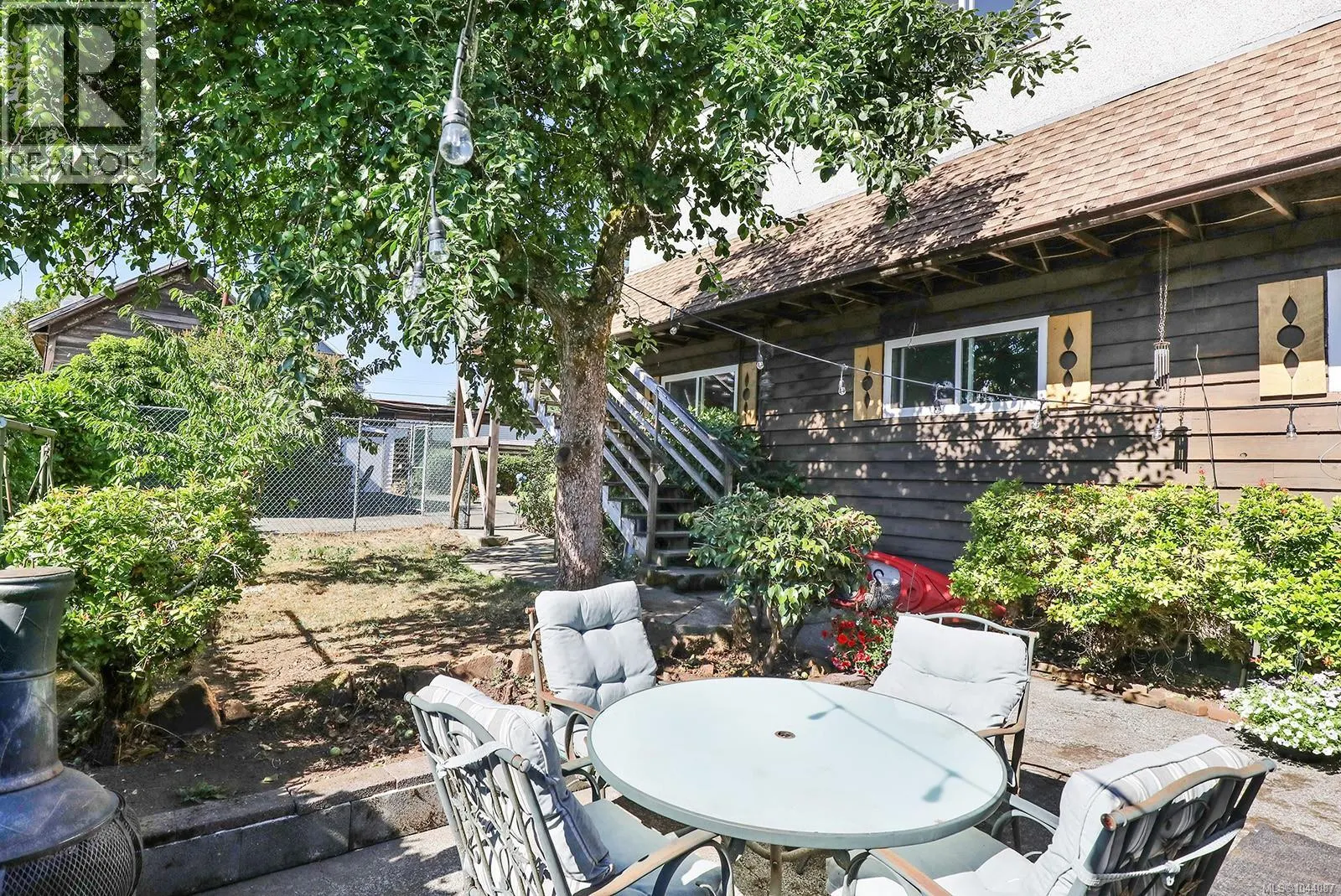 2780 Dunsmuir Ave