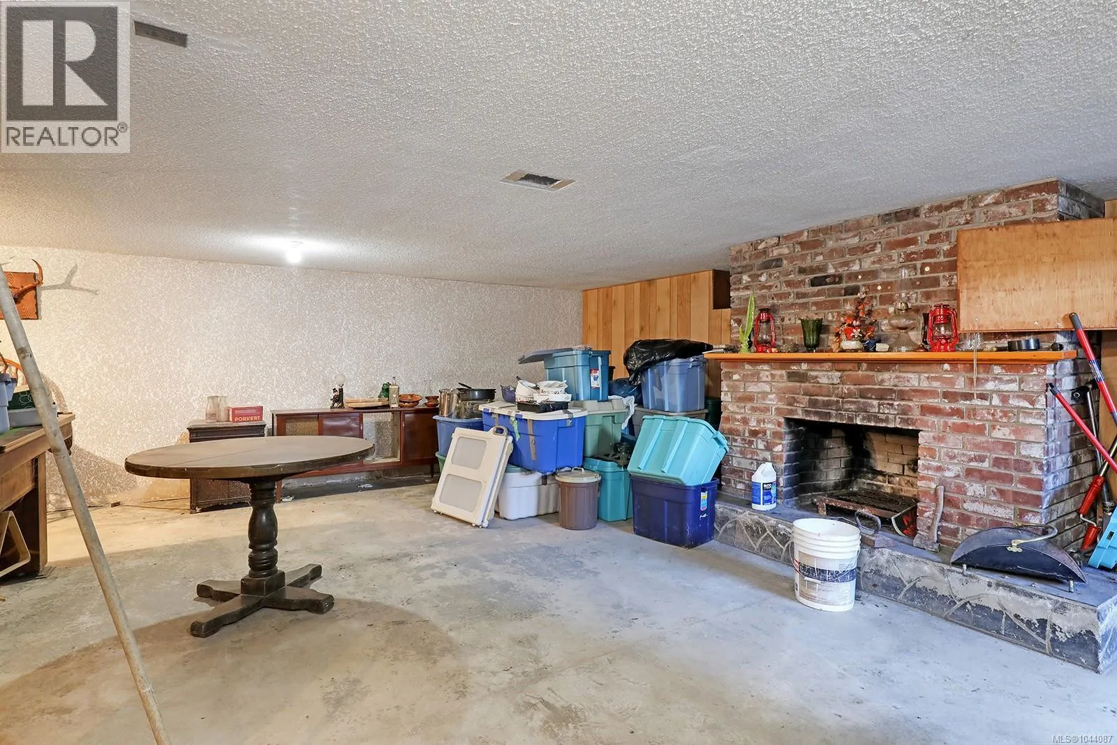 2780 Dunsmuir Ave
