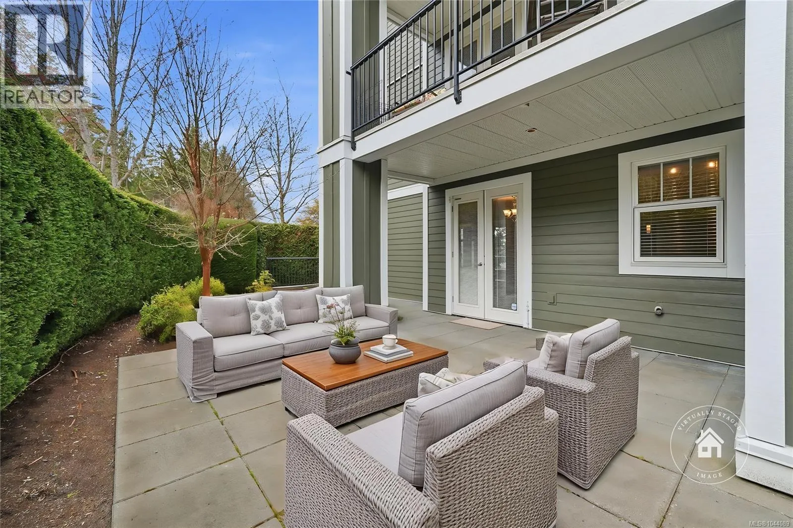 101 1325 Cape Cod Dr