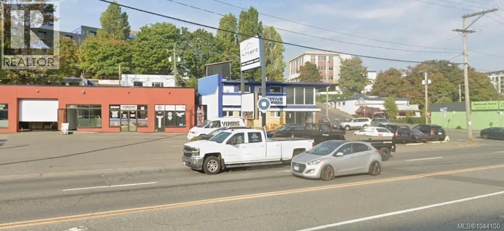 215 Terminal Ave