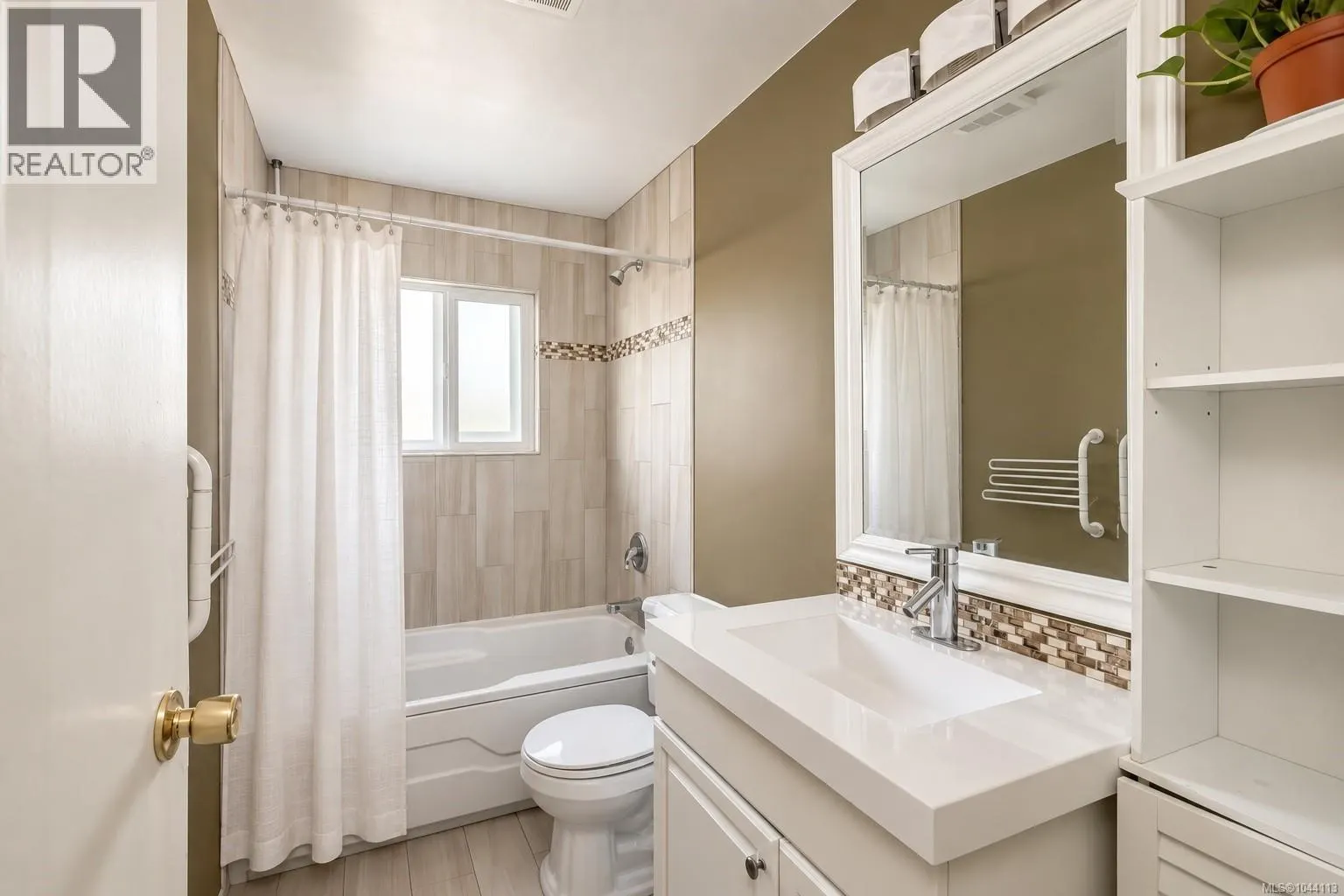 7031 West Saanich Rd