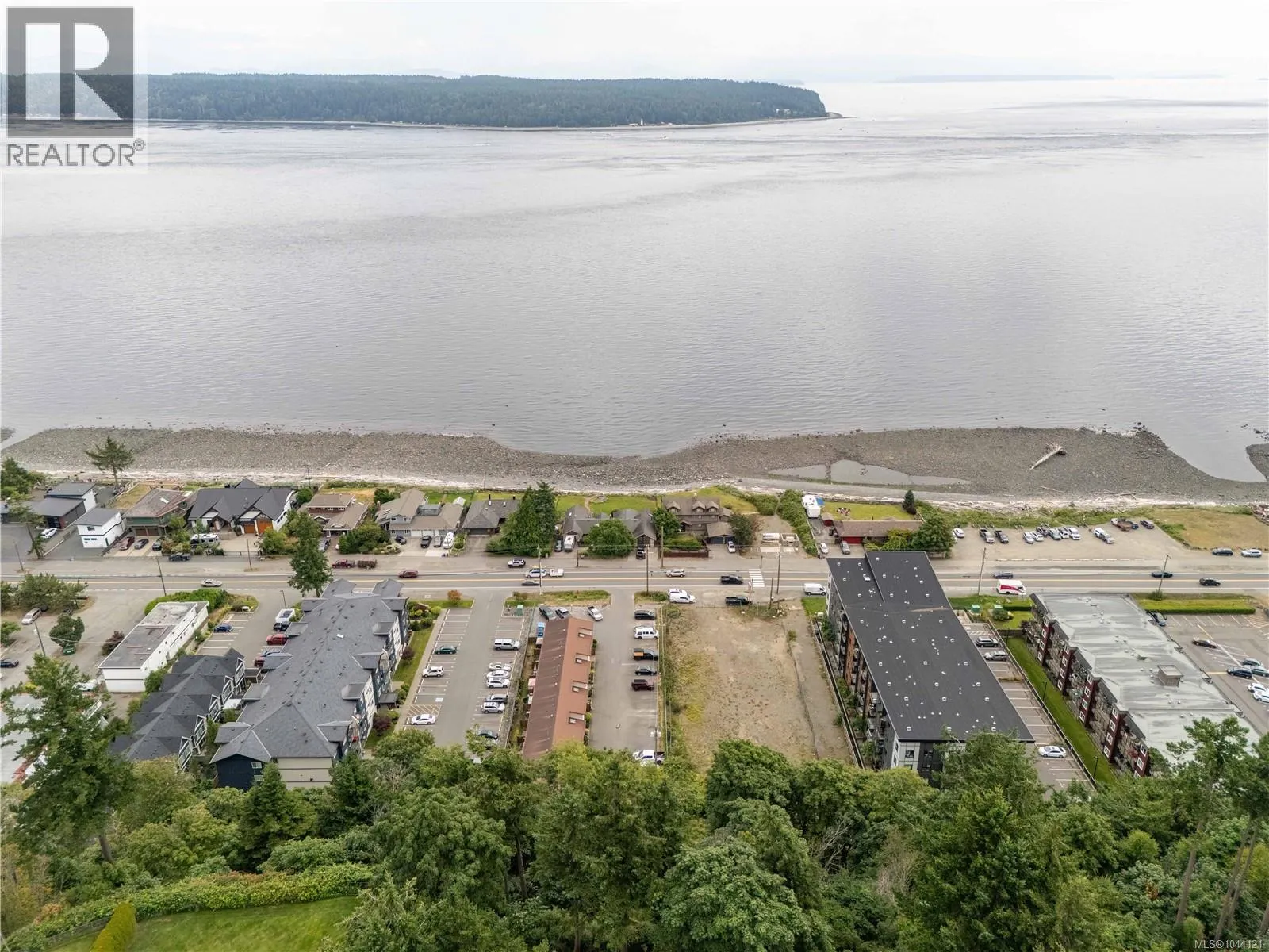 110 824 Island Hwy S