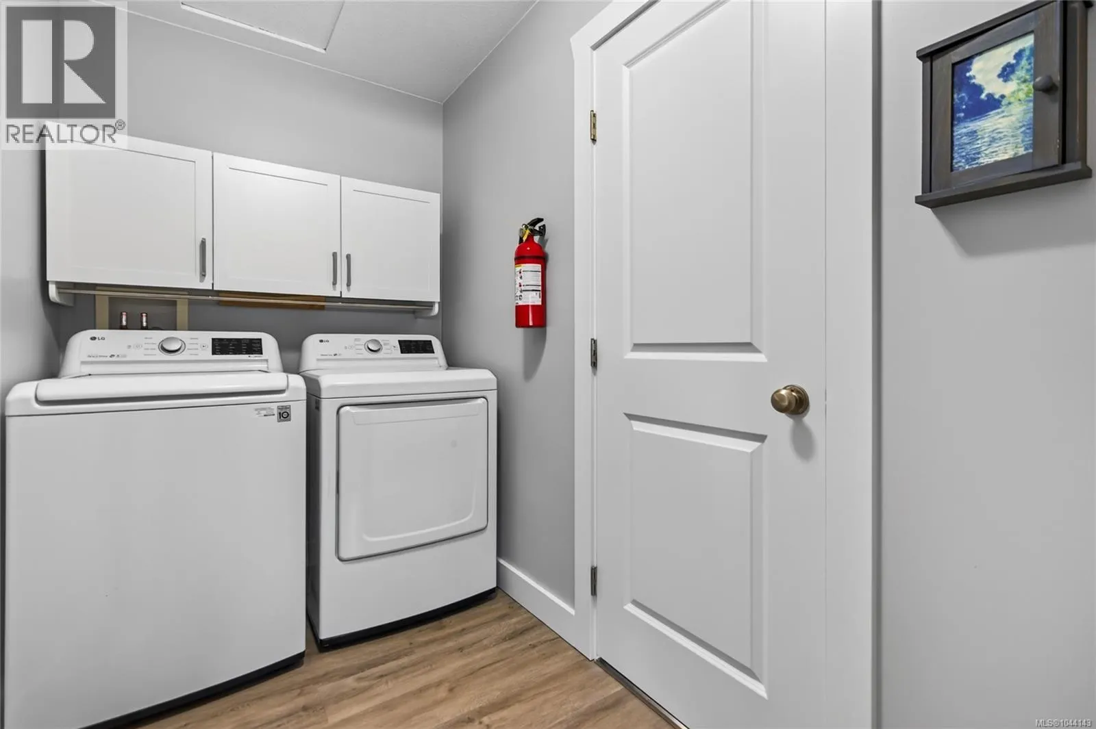 5 Strathcona Crt