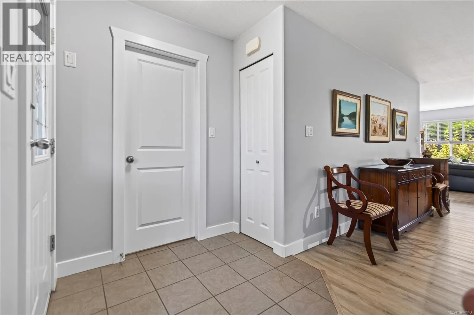 5 Strathcona Crt