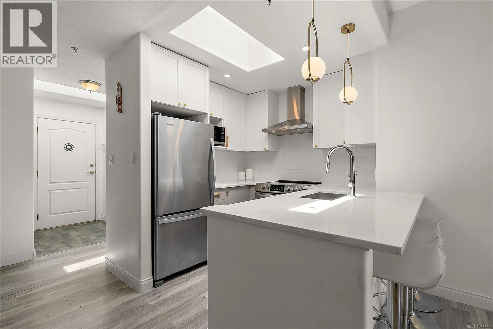 404 1258 Esquimalt Rd