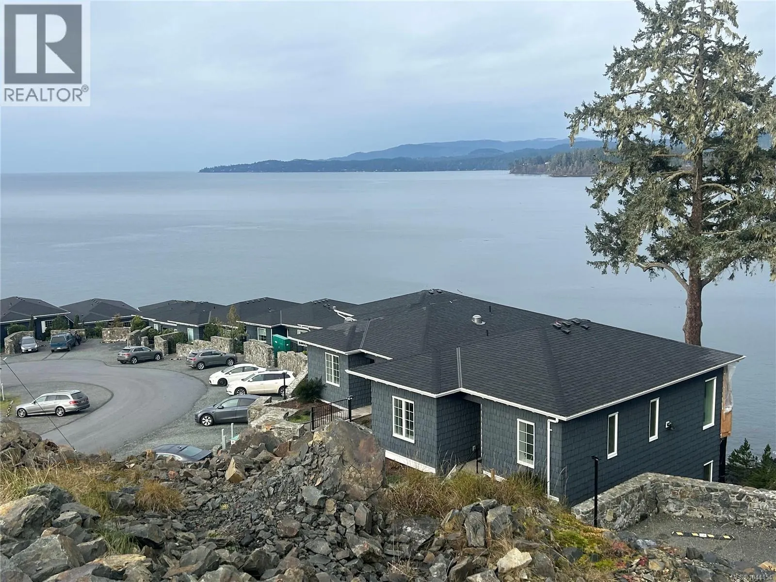 1177 Silver Spray Dr