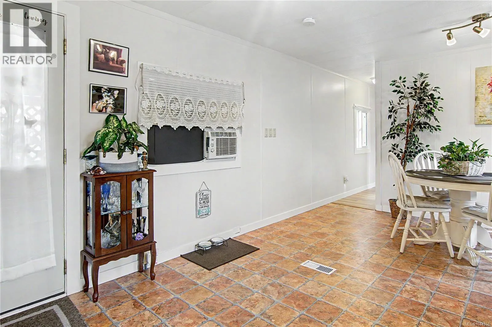 38 Honey Dr