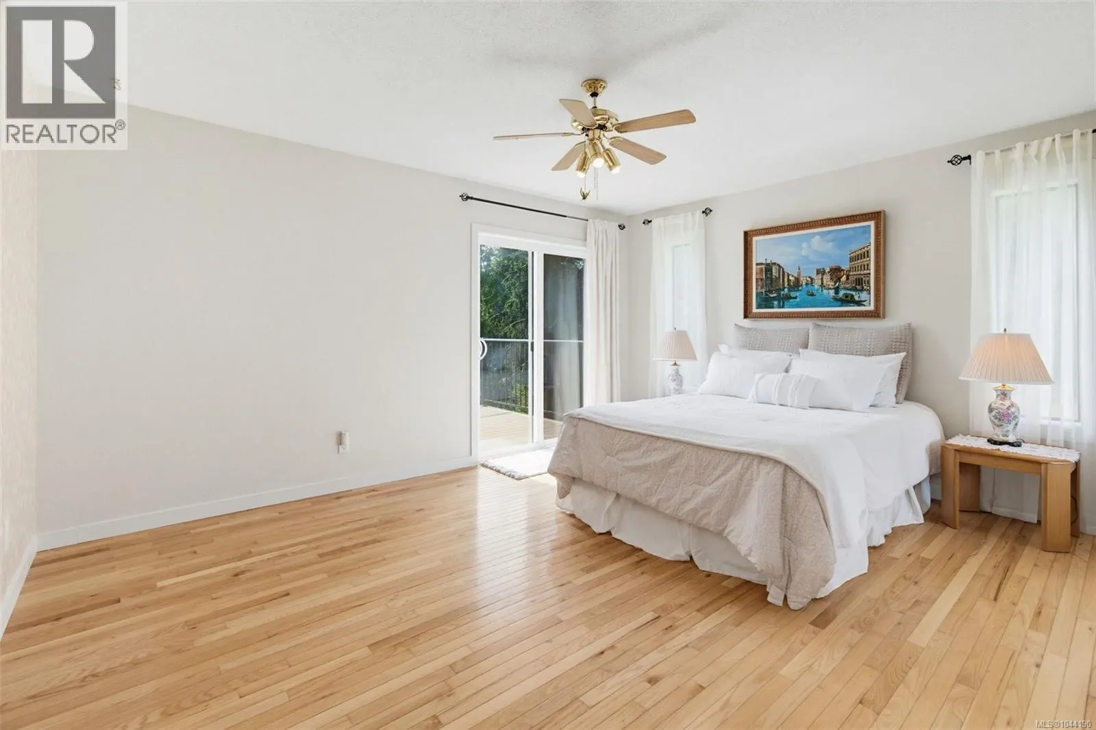 2595 Amanda Pl