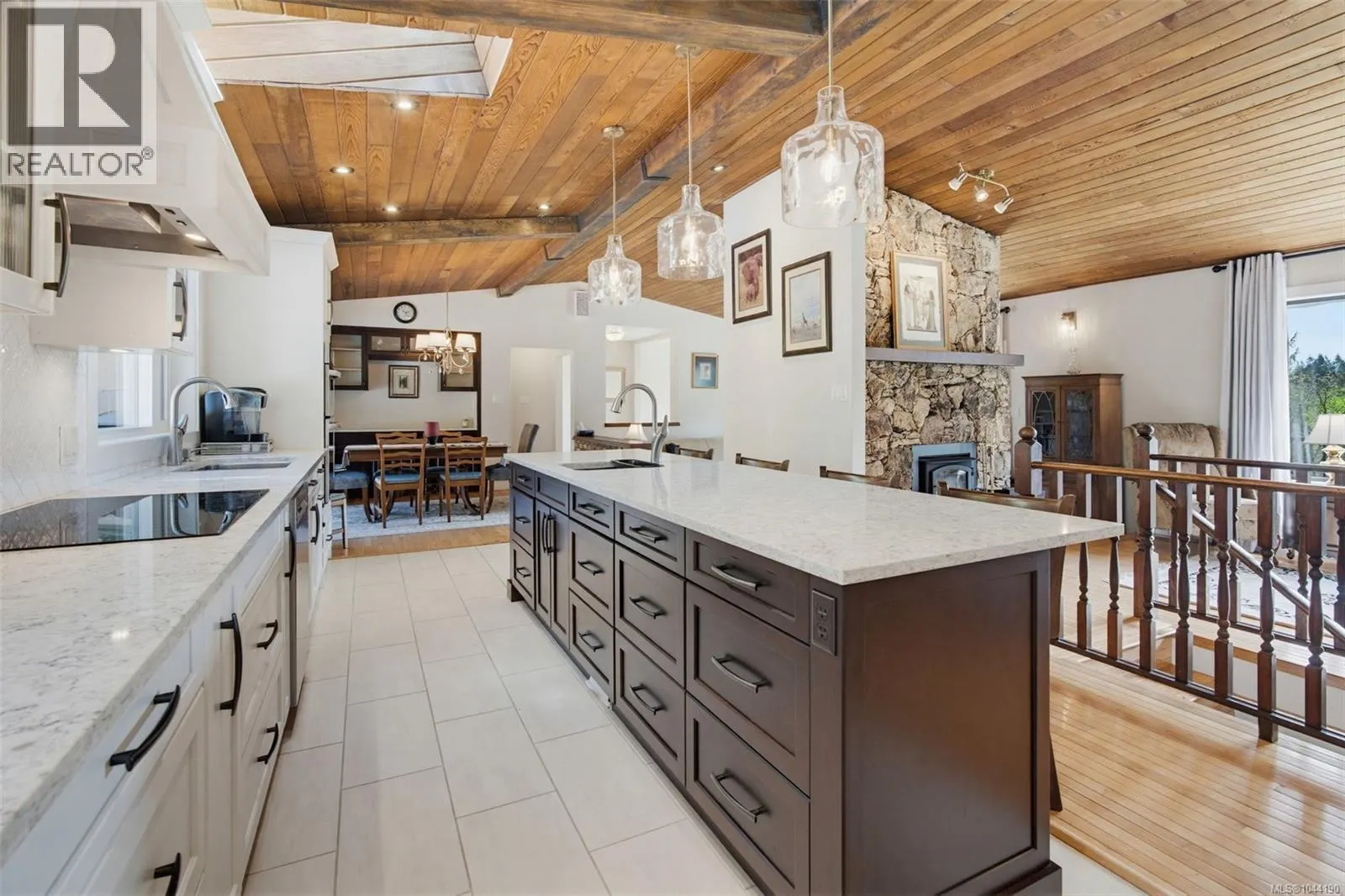 2595 Amanda Pl