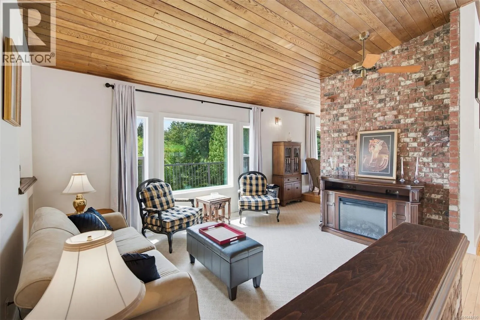 2595 Amanda Pl