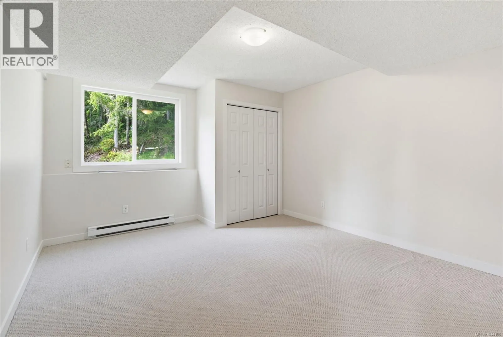 2595 Amanda Pl