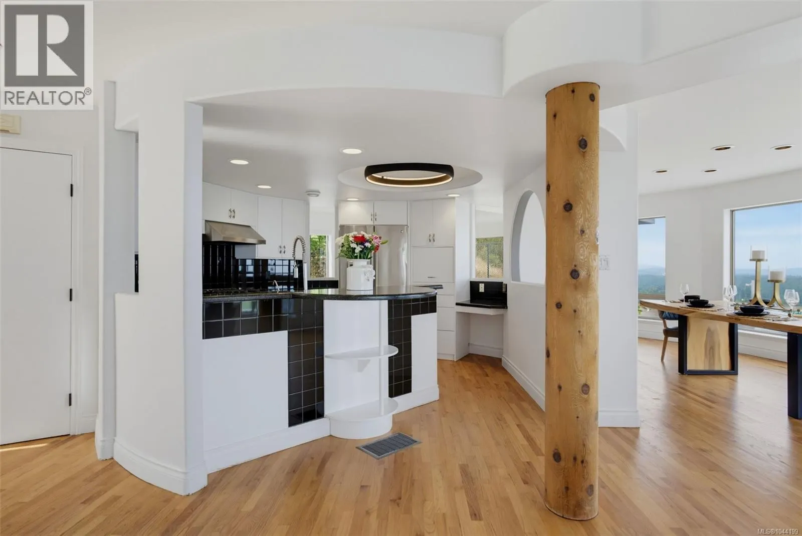 3392 Haida Dr