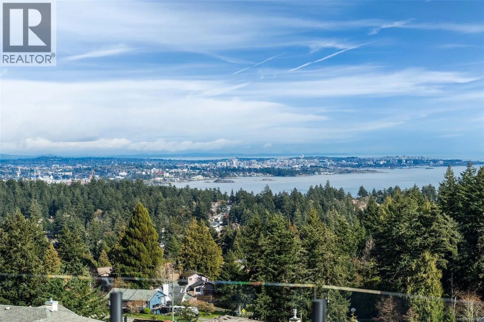 3392 Haida Dr