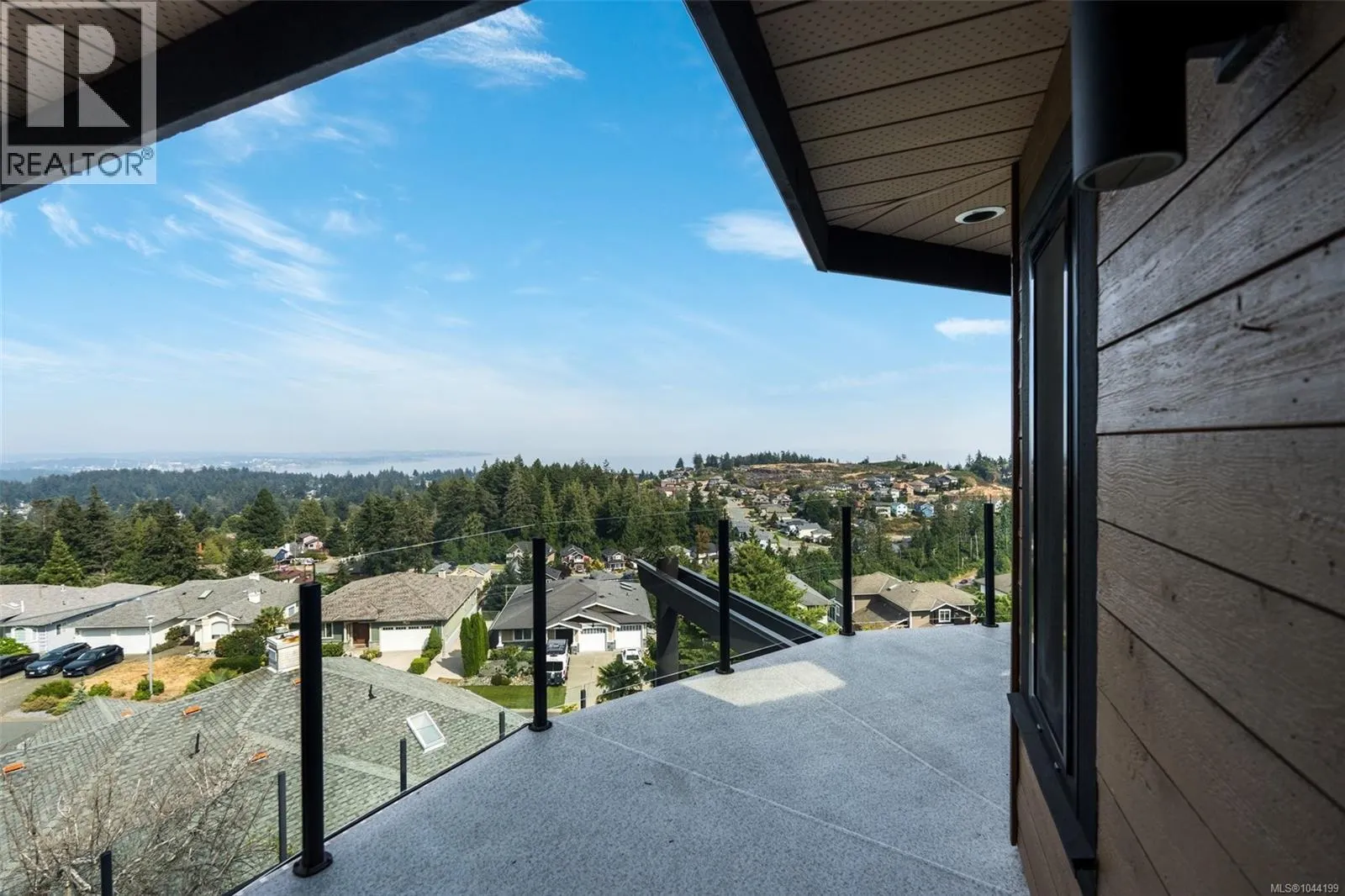 3392 Haida Dr