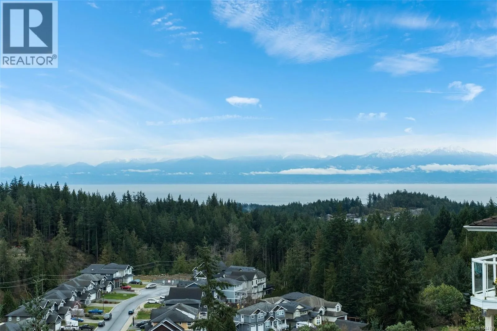 3392 Haida Dr
