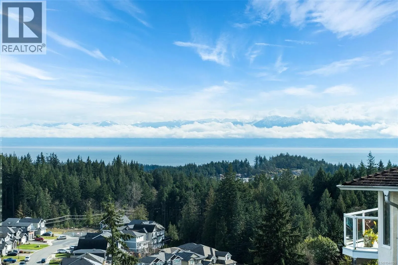 3392 Haida Dr