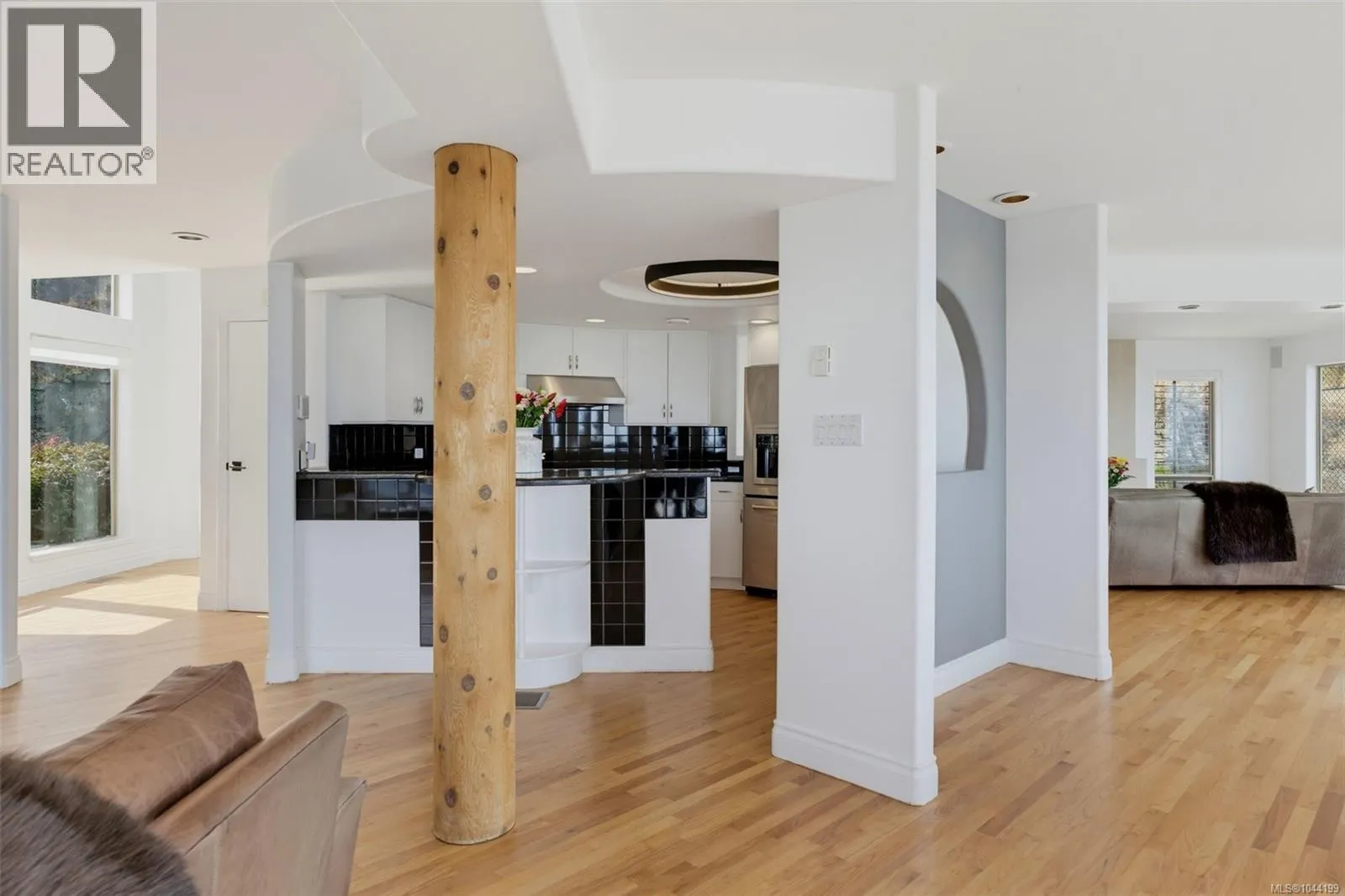 3392 Haida Dr