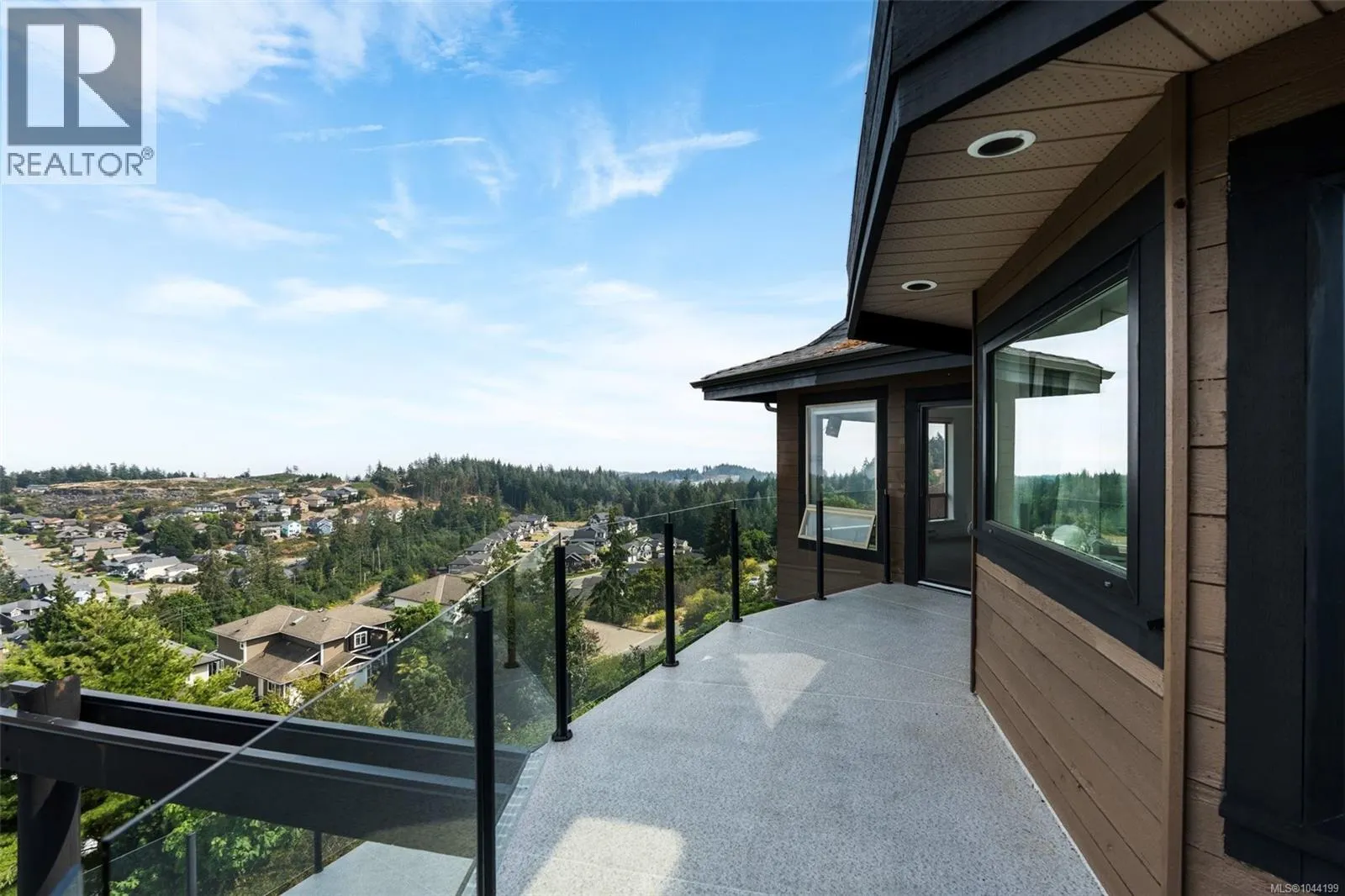 3392 Haida Dr