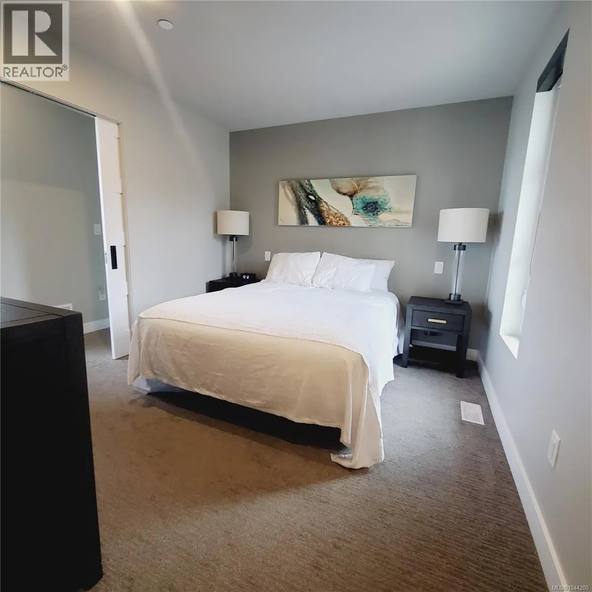 35 1175 Resort Dr