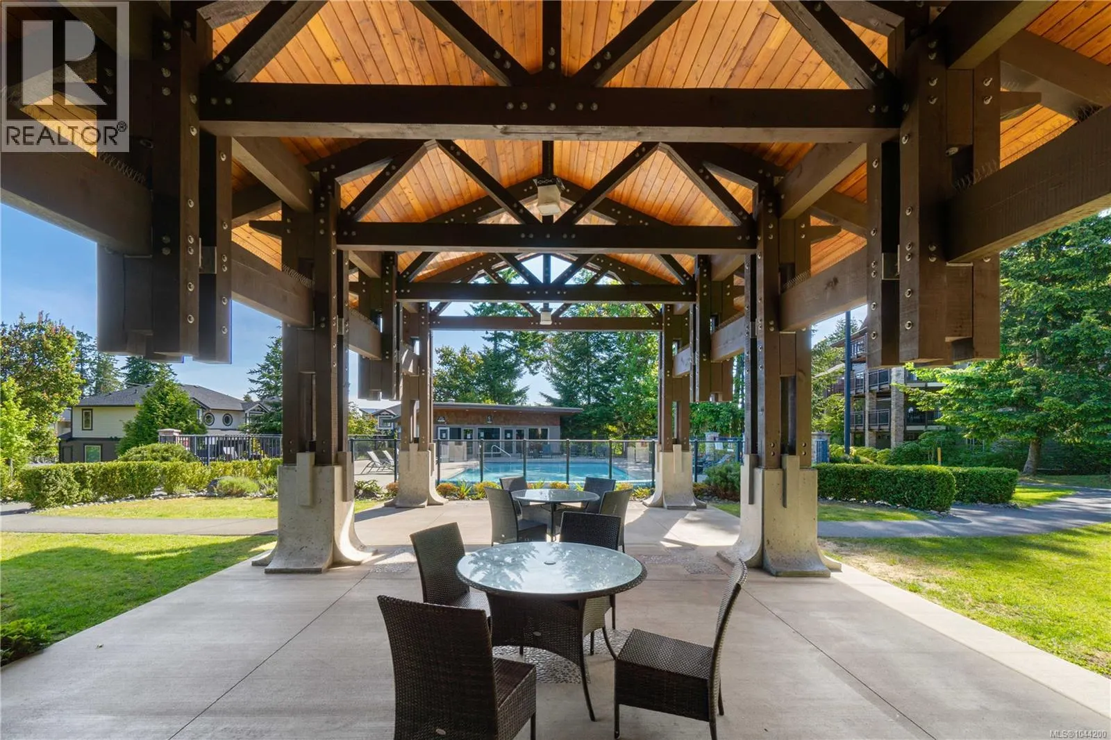 35 1175 Resort Dr