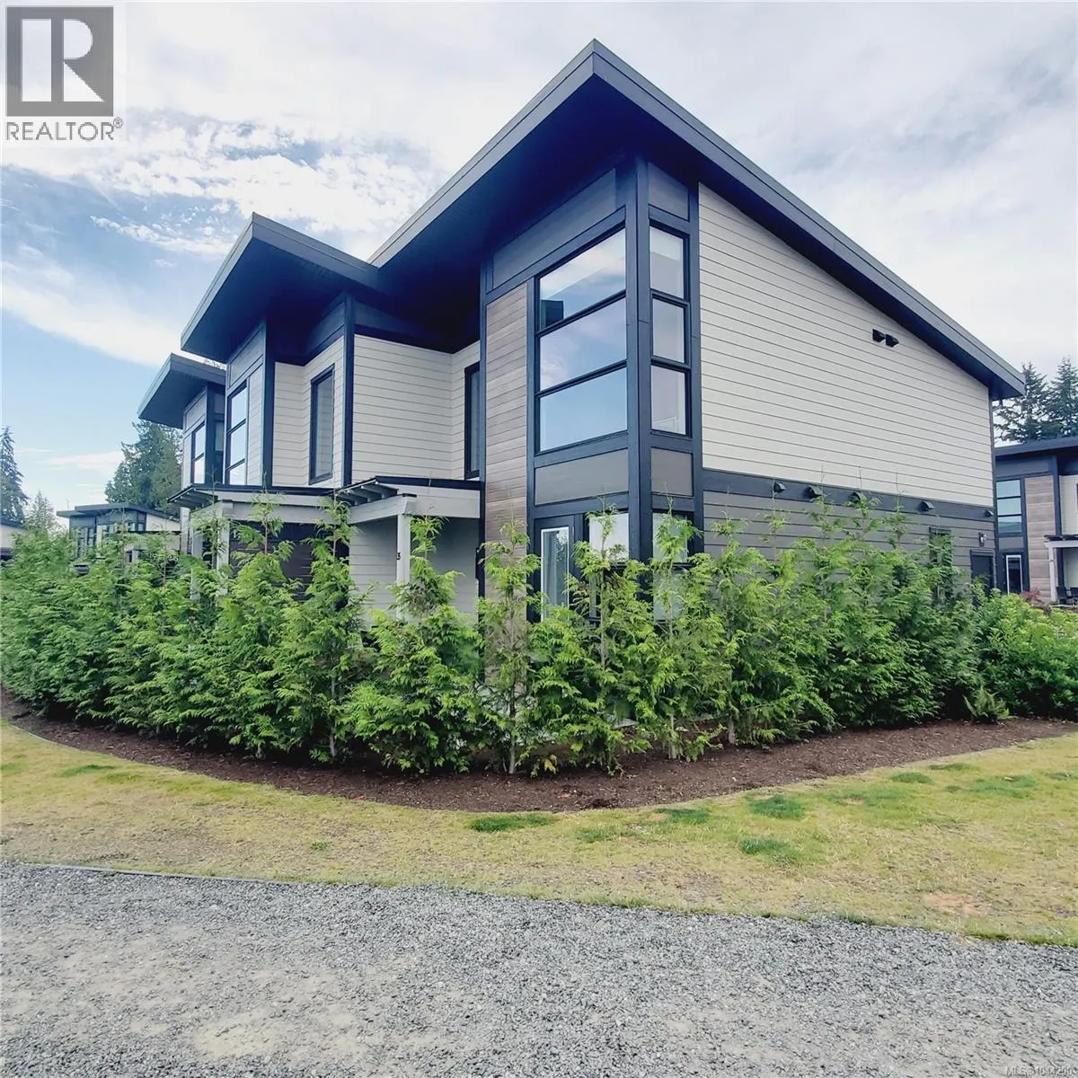 35 1175 Resort Dr