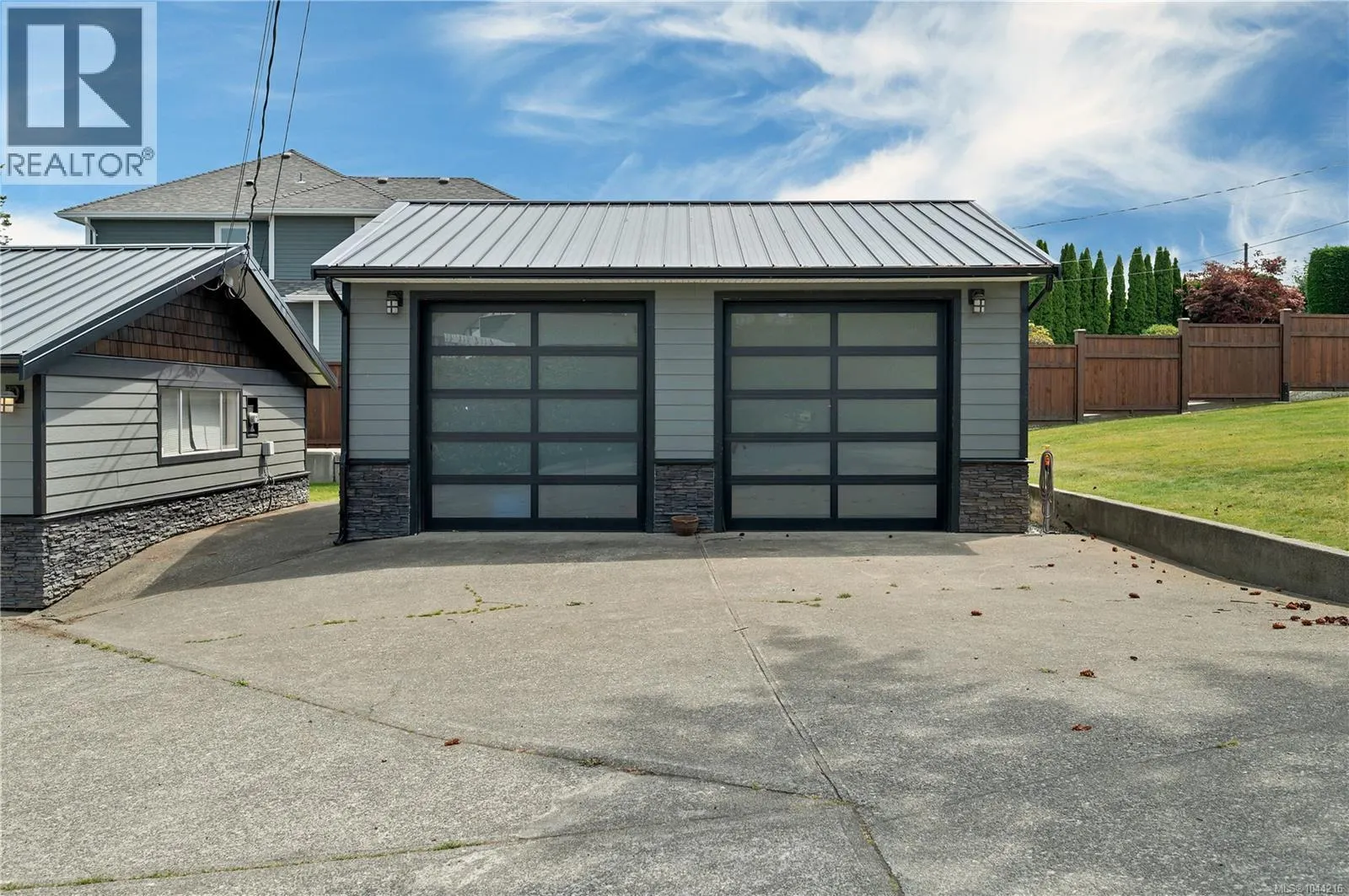 4675 Discovery Dr