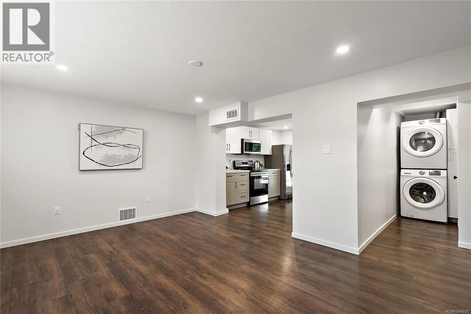 3053 Jenner Rd
