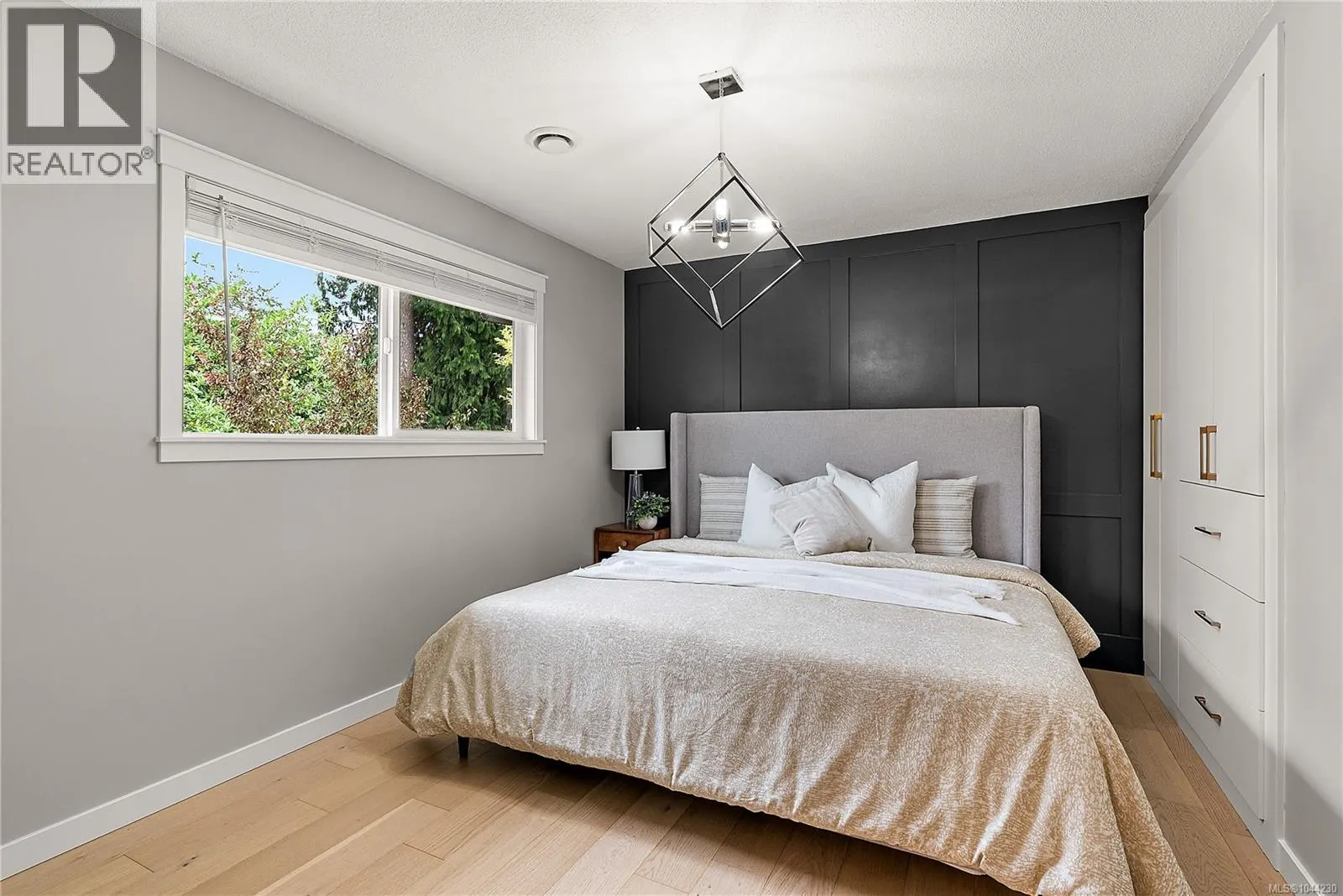 3053 Jenner Rd