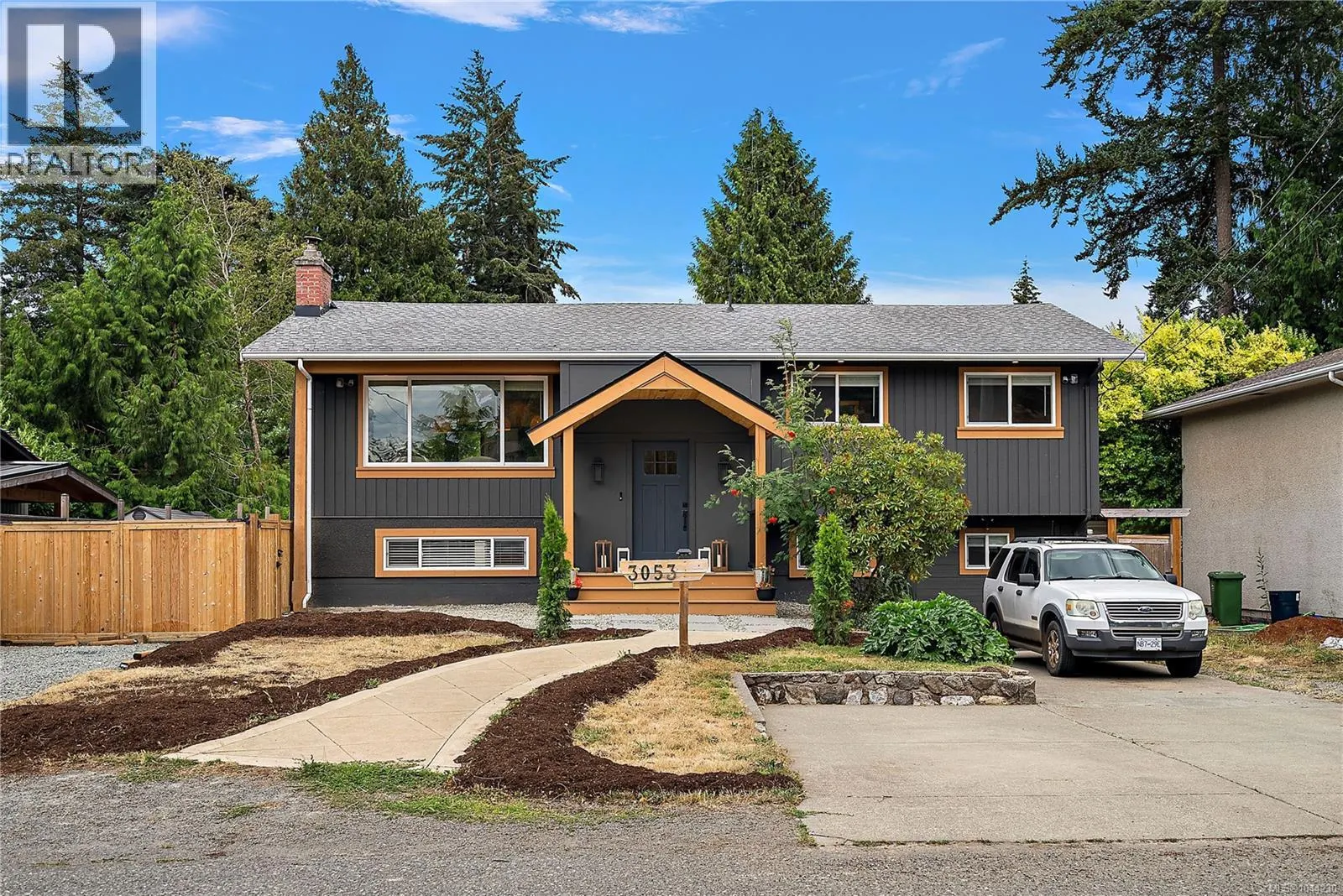 3053 Jenner Rd