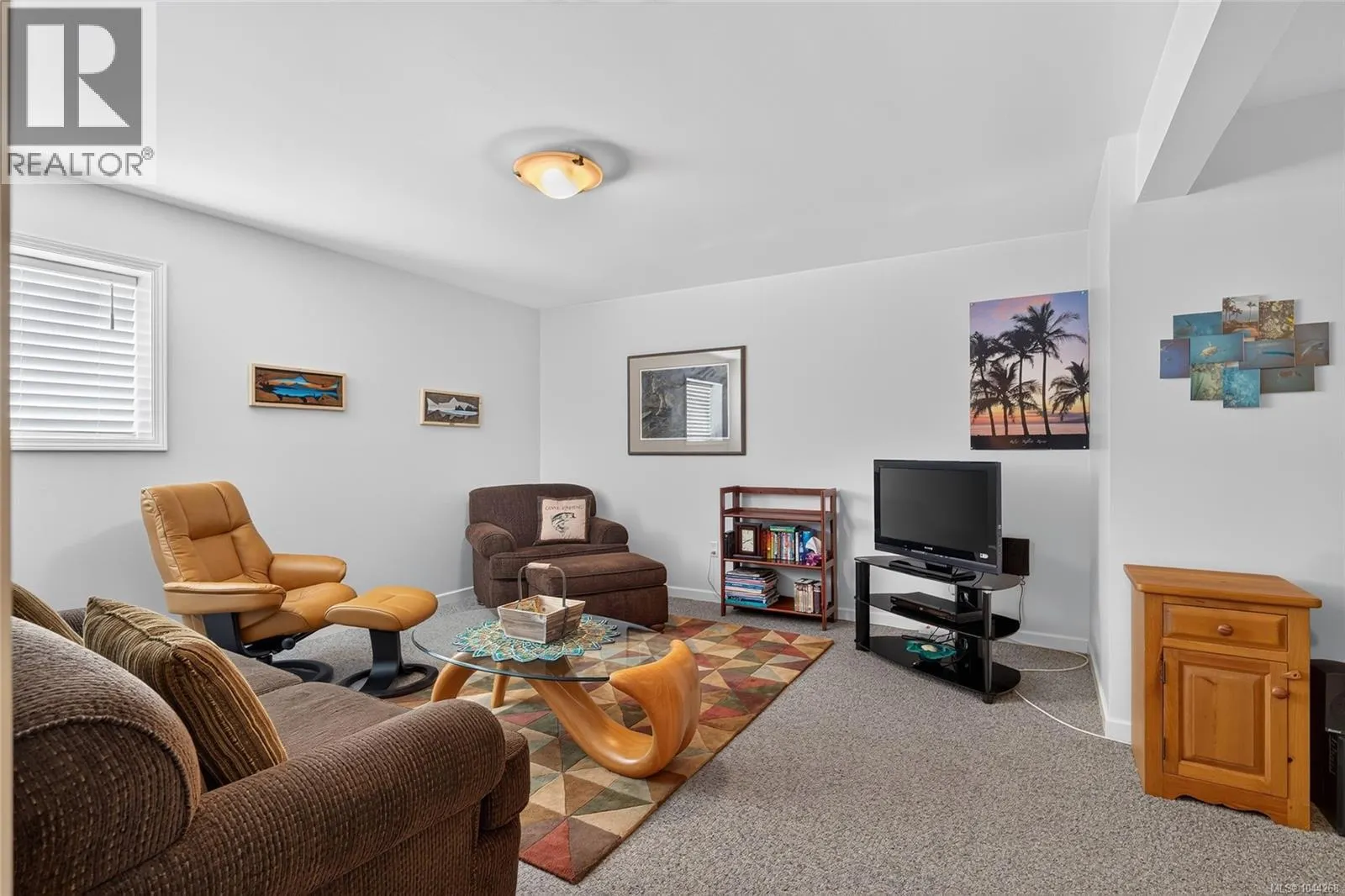113 330 Dogwood St