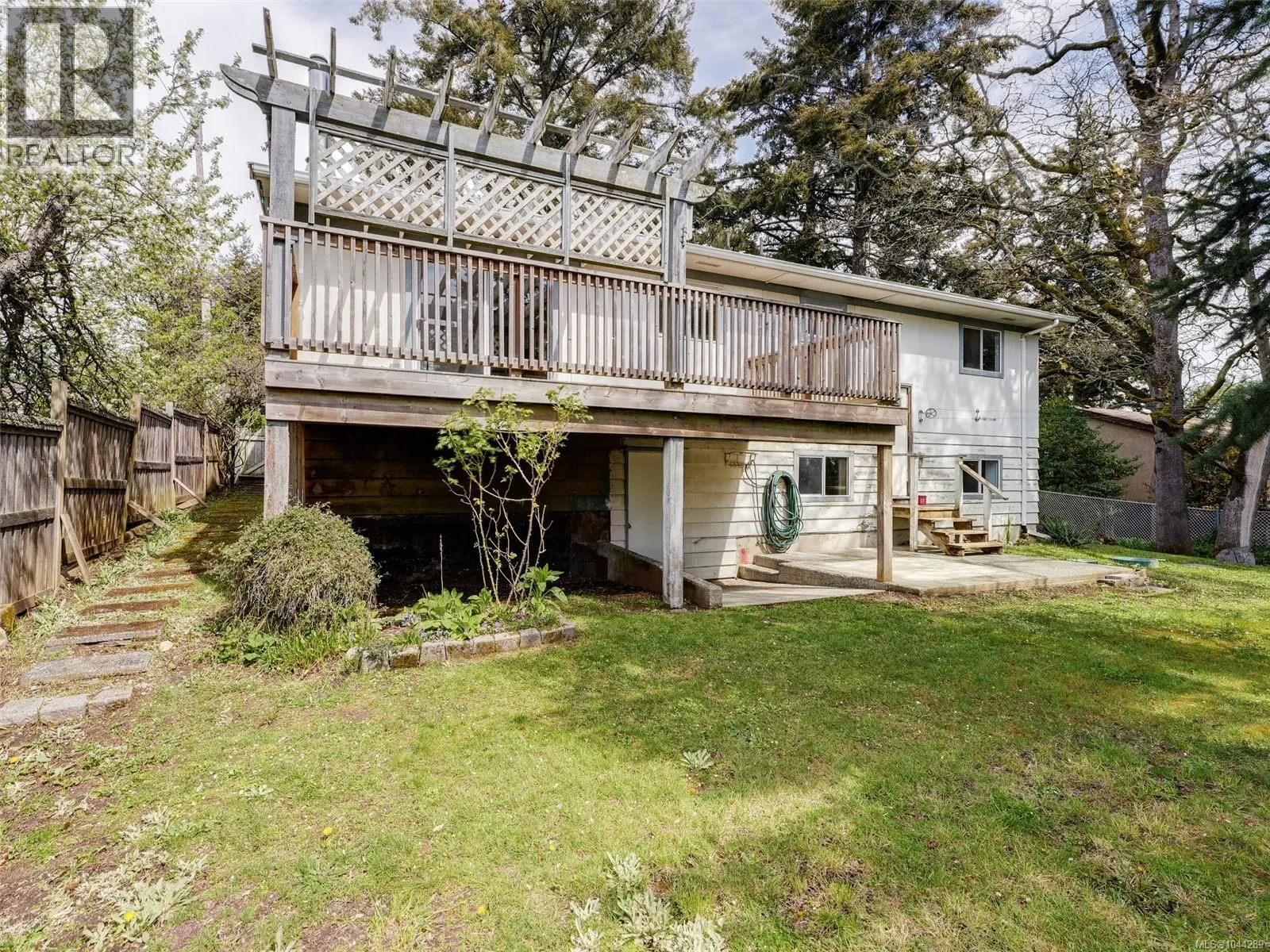 361 Cotlow Rd
