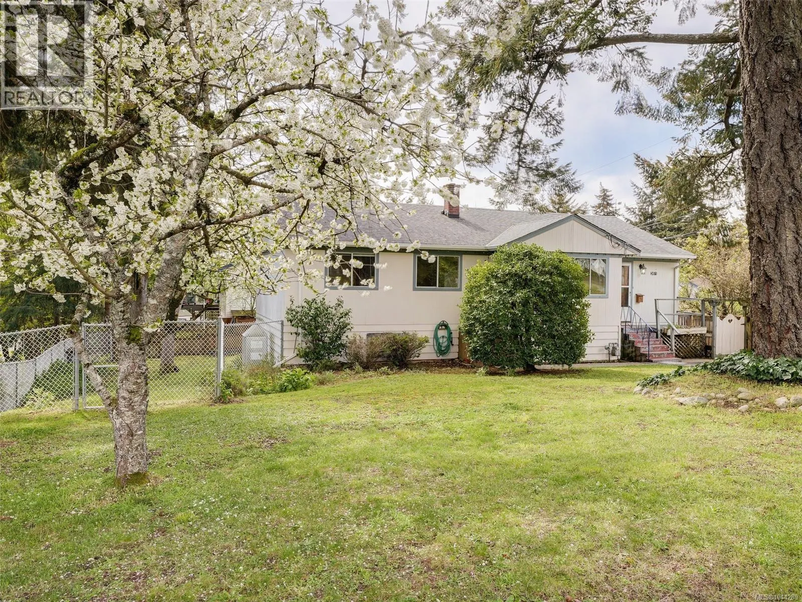 361 Cotlow Rd