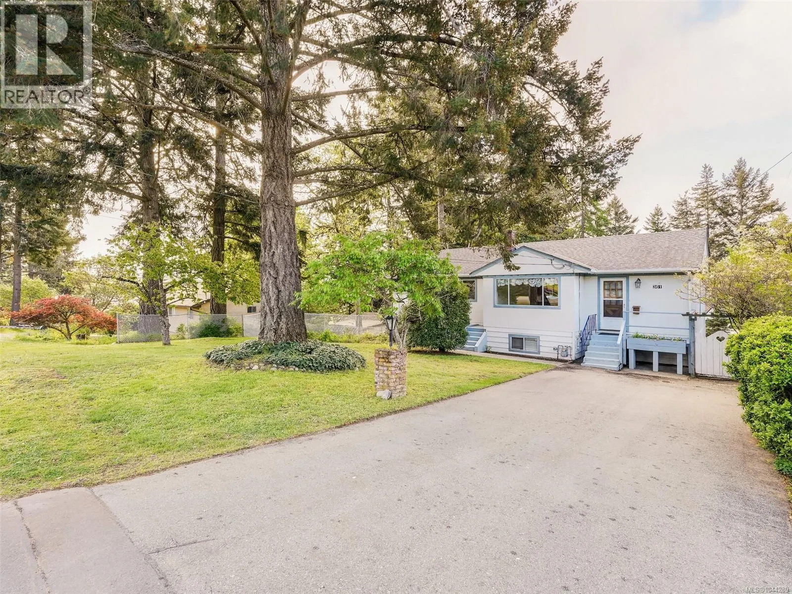 361 Cotlow Rd