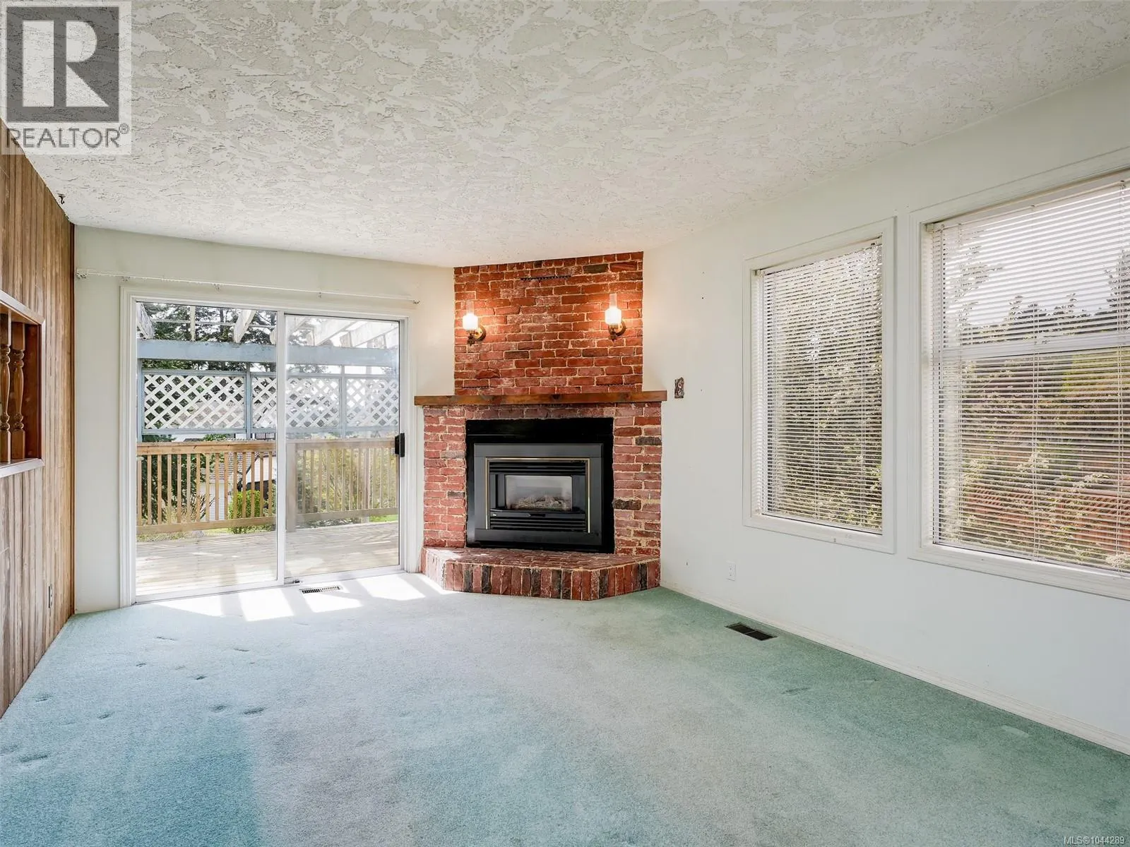 361 Cotlow Rd
