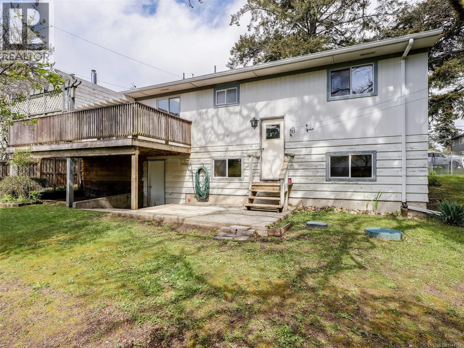 361 Cotlow Rd