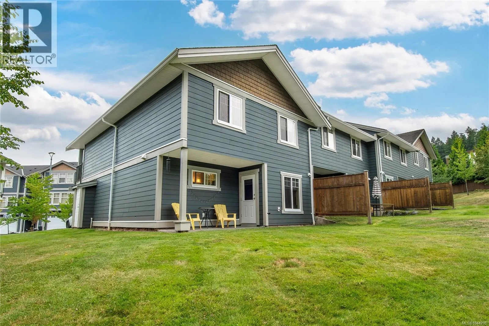 109 701 HILCHEY Rd