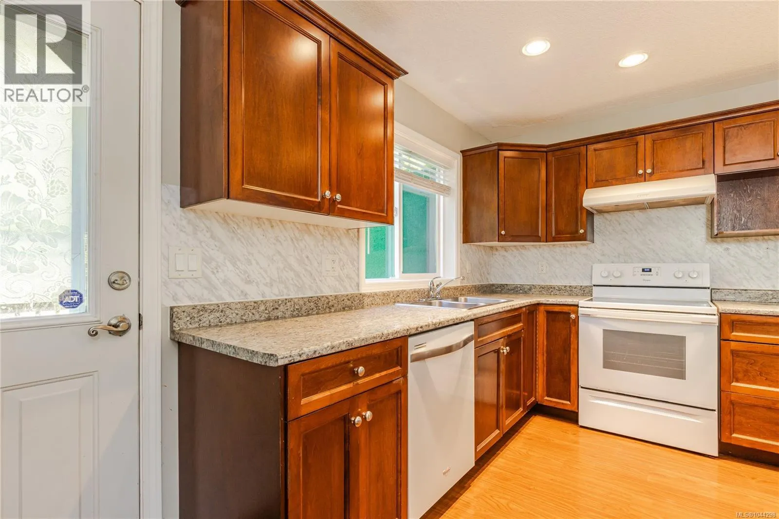 293 Applegreen Ave