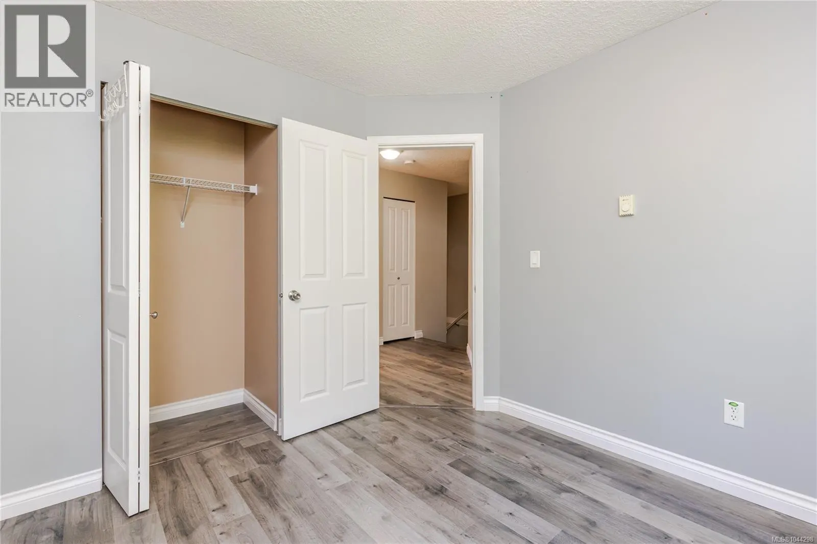 293 Applegreen Ave