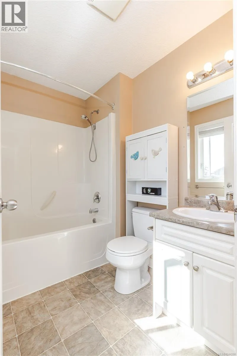 293 Applegreen Ave
