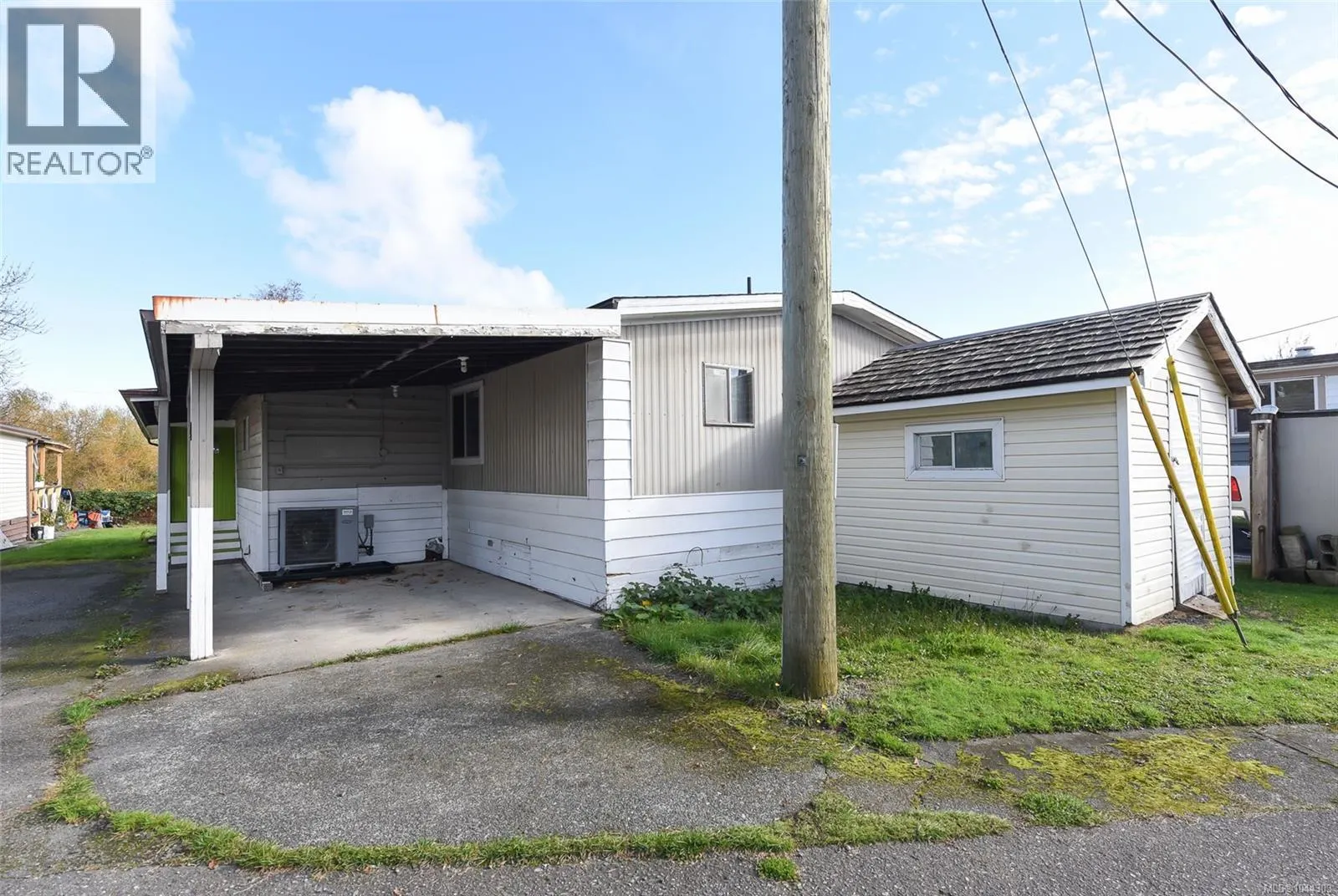 4 1451 Perkins Rd