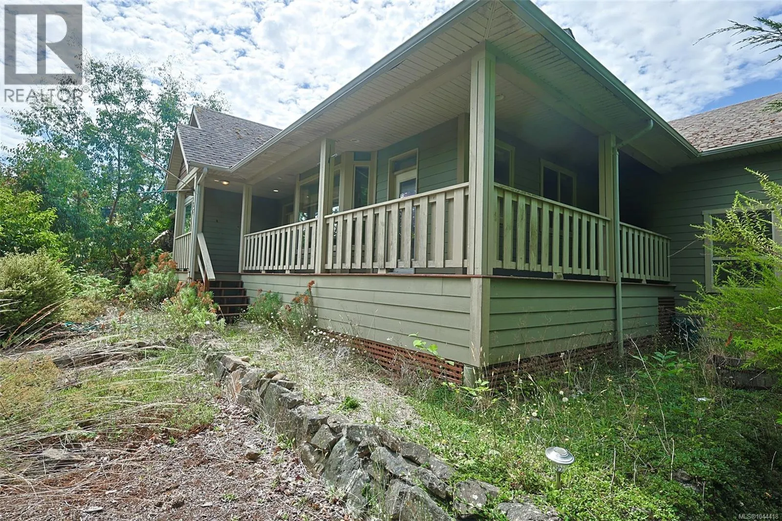 126 Bayridge Pl