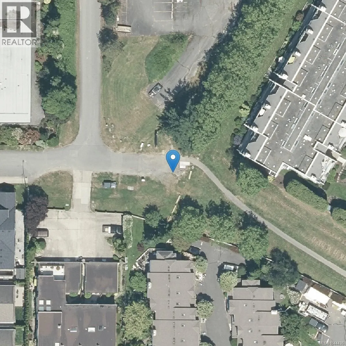 111 2050 White Birch Rd